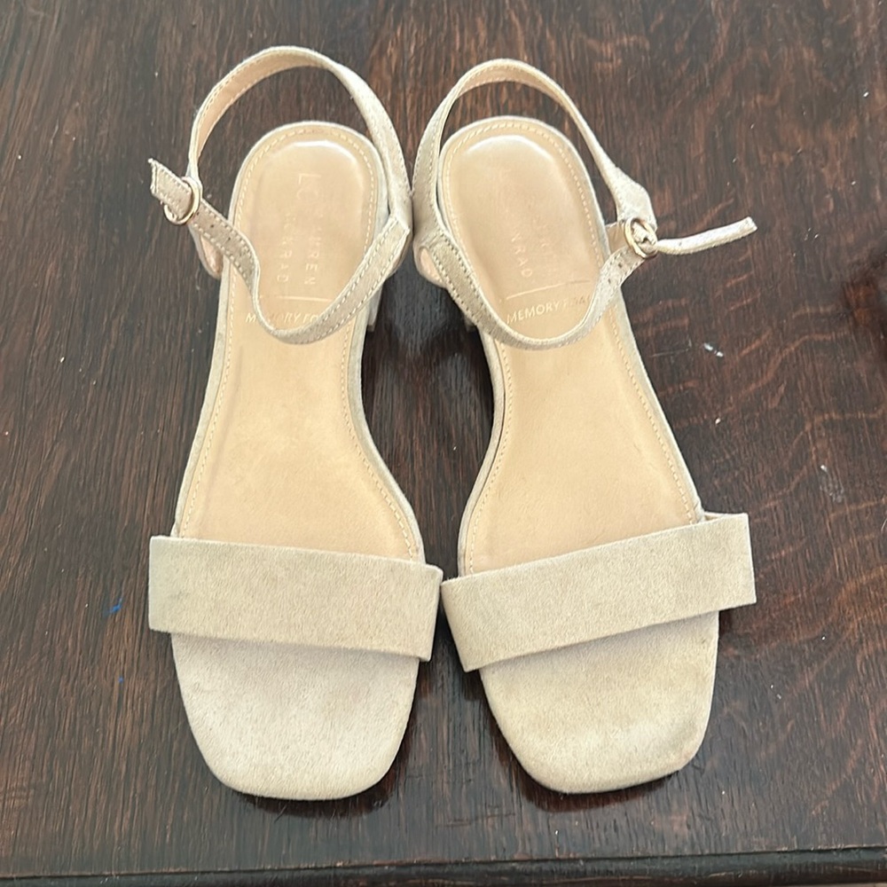 Nude Lauren Conrad 1 inch heeled sandal. Size 9 Medium.